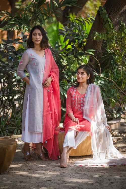 Charu' Hand Embroidered pink kotta doriya kurta . 2pc set (kurta and dupatta)