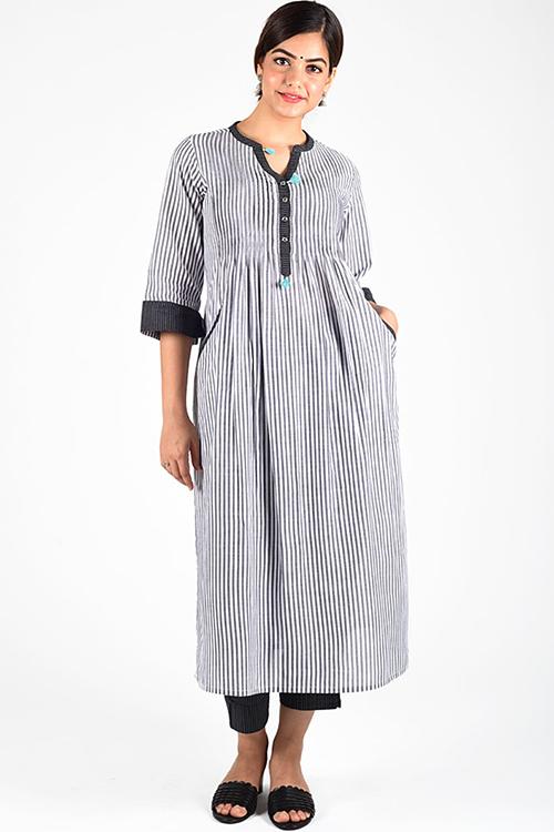 Black Trim Woven Kurta' Black Stripe Pintuck Kurta
