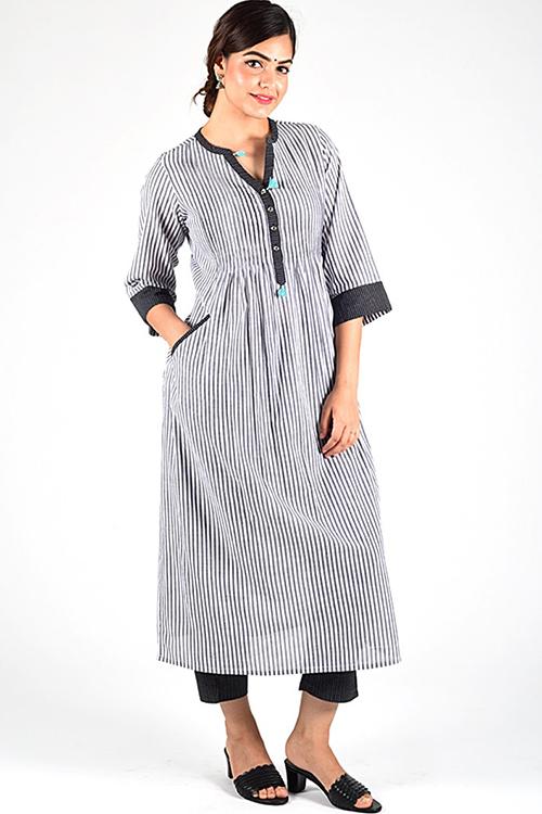 Black Trim Woven Kurta' Black Stripe Pintuck Kurta