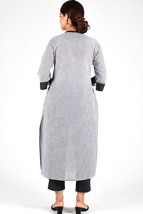 Black Trim Woven Kurta' Black Stripe Pintuck Kurta