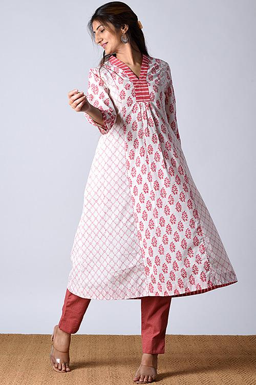 "Aman kurta" White Block Printed Kurta