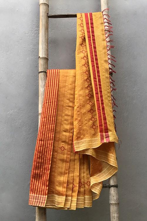 Jinali' Handwoven Baavanbuti Extra Weft Silk Saree-40
