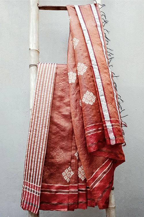 Damiyanti' Handwoven Baavanbuti Extra Weft Silk Saree-39
