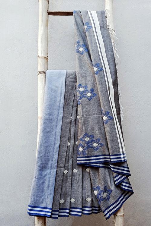 Bhargavi' Handwoven Extra Weft Cotton Saree-18