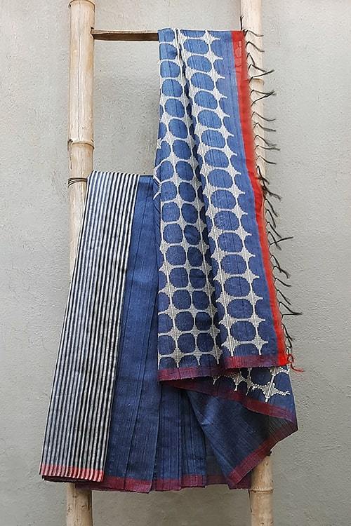 Rajjo' Handwoven Extra Weft Silk Saree-28