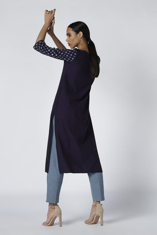 Dream Catcher' Embroidered Cotton Handloom Kurta