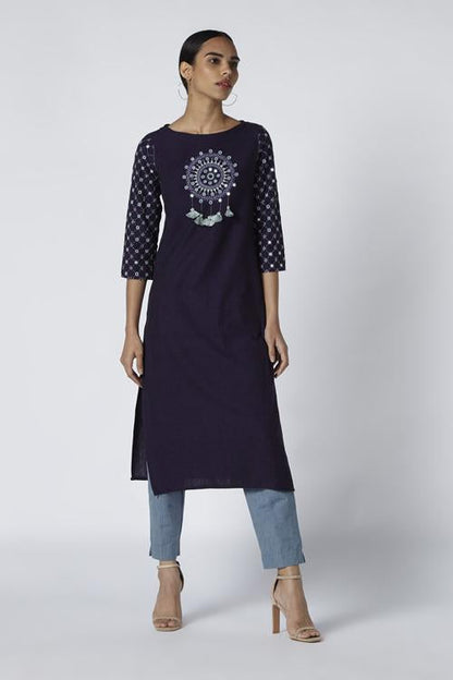 Dream Catcher' Embroidered Cotton Handloom Kurta