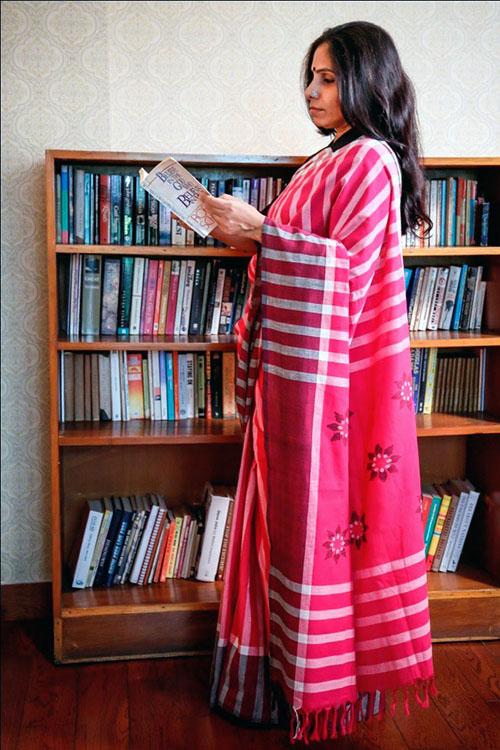 Bhavna 01 A' Handwoven Extra Weft Cotton Saree