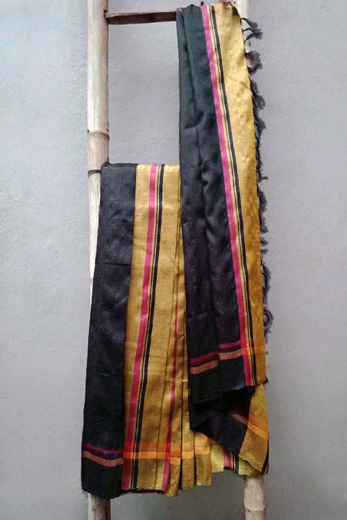 Dhatri' Handwoven Color-Block Silk Saree