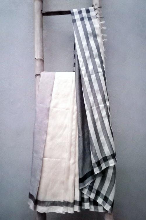 Aneri' Handwoven Color-Block Silk Saree-1