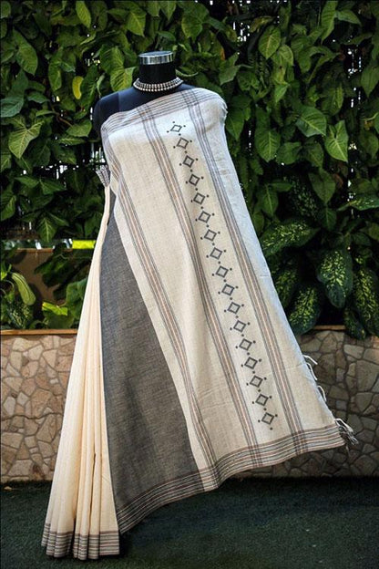Akshita' Handwoven Extra Weft Cotton Saree-42