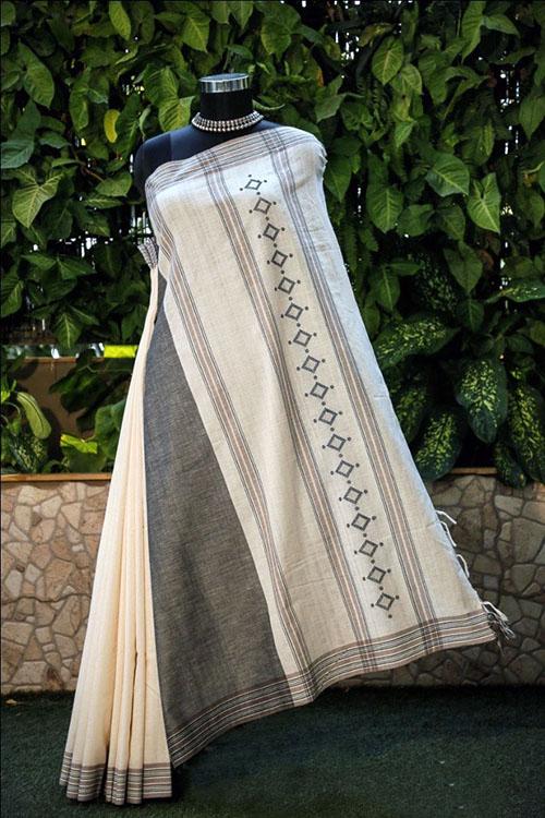 Akshita' Handwoven Extra Weft Cotton Saree-42