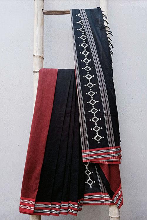 Akshita' Handwoven Extra Weft Cotton Saree-43