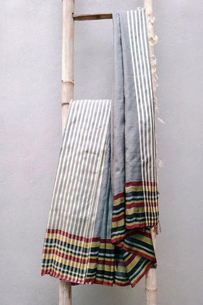 Nitali' Handwoven Color-Block Silk Saree-1