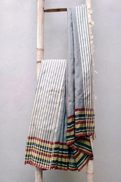 Nitali' Handwoven Color-Block Silk Saree-1