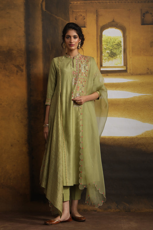 Miniature Painting Inspired Embroidered Kurta Set (MP-01/OLIVE)
