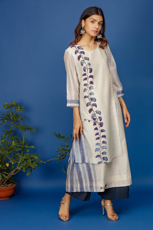 Leaf & Stripe Printed Kurta With Fabric Buttons. Ivory