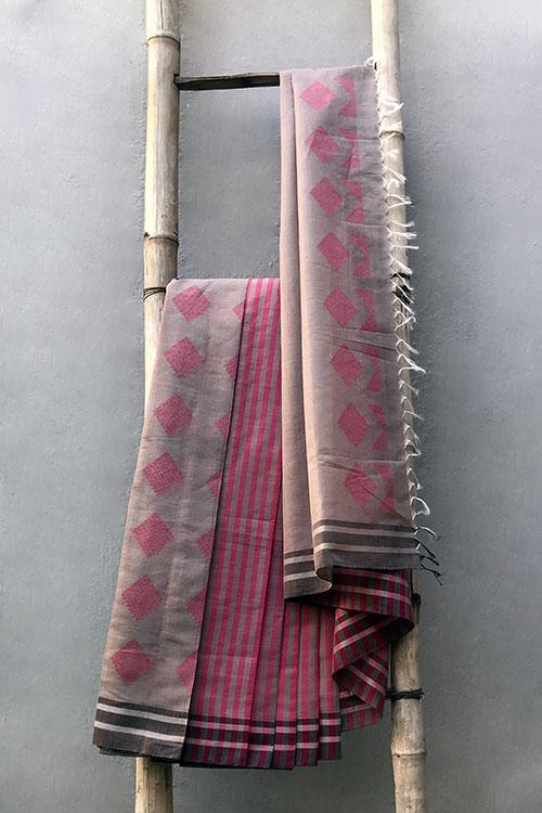 Damini' Handwoven Extra Weft Cotton-Silk Saree-32