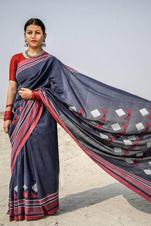 Dakshita' Handwoven Extra Weft Silk Saree-35