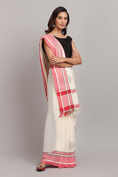 Damiyanti' Handwoven Baavanbuti Cotton Saree