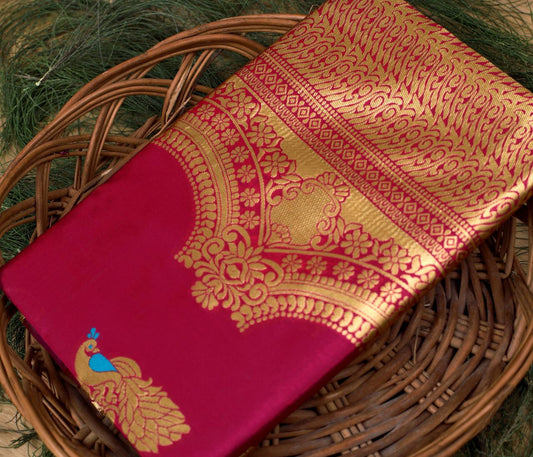 Valiba's Gallant Tomatina Rich Pallu & Jacquard Work On All Over The Saree.