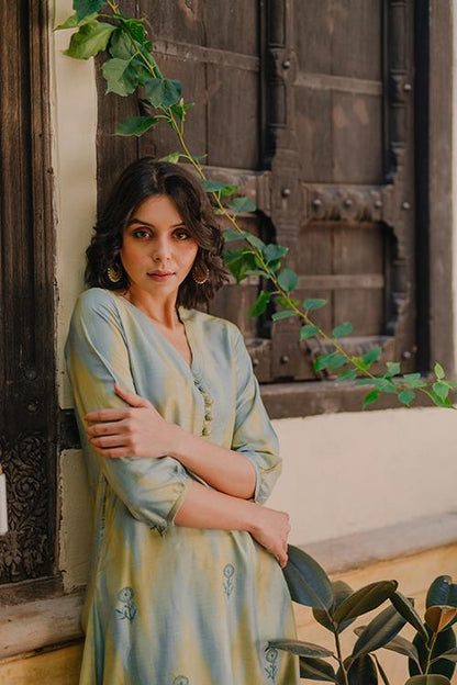 New Leaf' Ikat Silk Blend Kurta