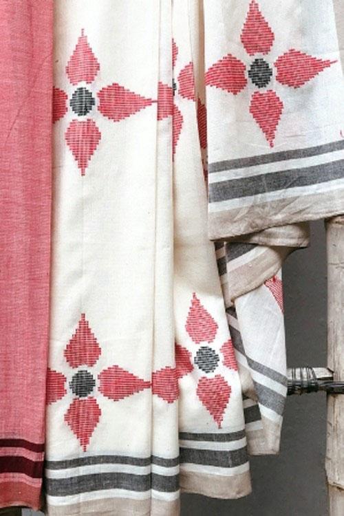 Bahar' Handwoven Baavanbuti Cotton Saree-10