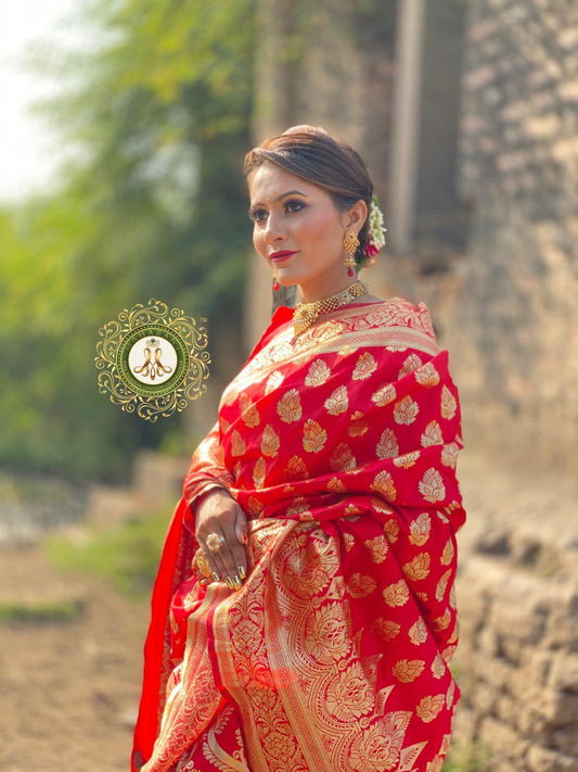 Wedding Deaigner Red Bridal Zari Saree