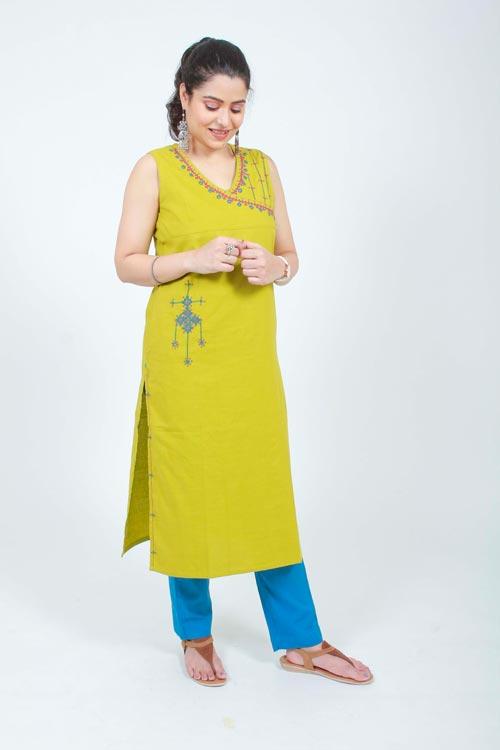 Raikhi' Hand Embroidered lemon green cotton slub kurta set