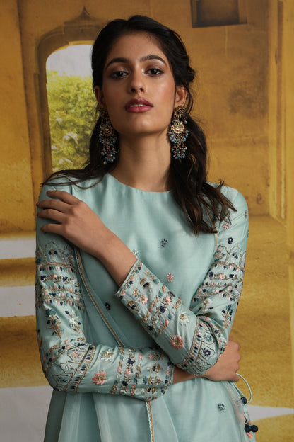 Floral Booti Embroidered Drape Kurta With Straight Pant (MP-04/Aqua)