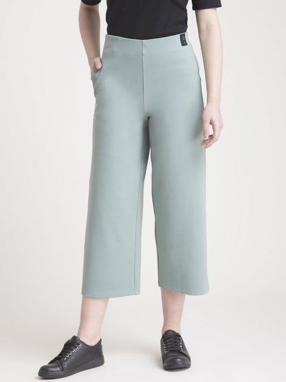 4 Way Stretch LivIn Culottes - Green