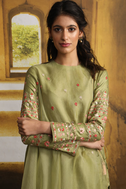 Floral Booti Embroidered Drape Kurta With Straight Pant (MP-04/Olive)