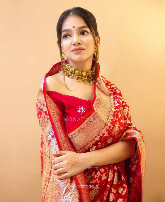 Valiba Red Kanchipuram Silk Woven Saree with Contrast Border and Pallu Party Wear Saree