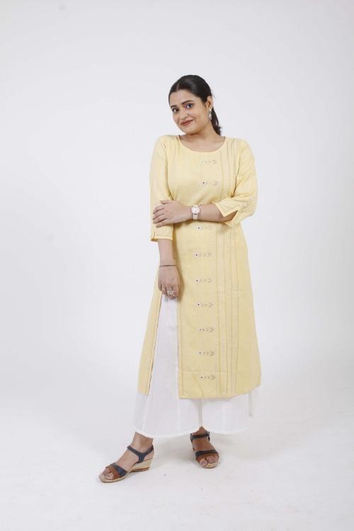 Aasam' Hand Embroidered cotton Handloom Kurta