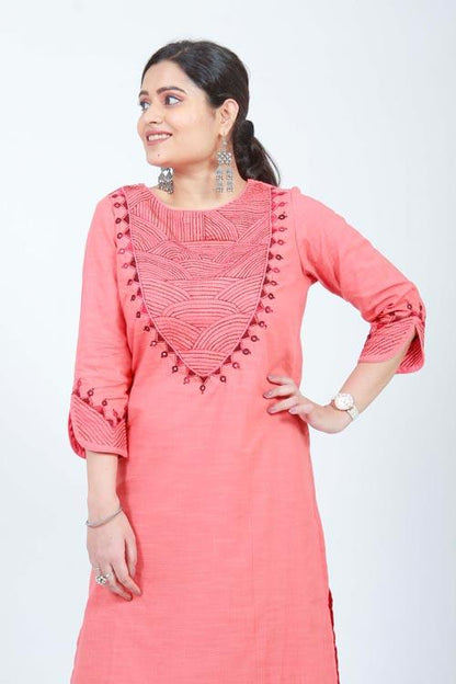 Taran' Hand Embroidered peach cotton slub kurta set
