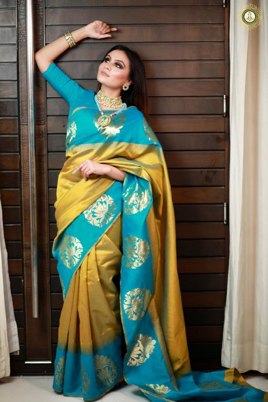 BEAUTIFUL Dream Wedding JACQUARD SAREES