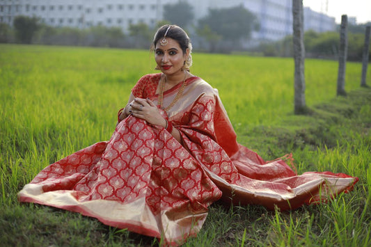 Valiba Yellow-red Beautiful Rich Pallu & Jacquard Work On All Over The Saree