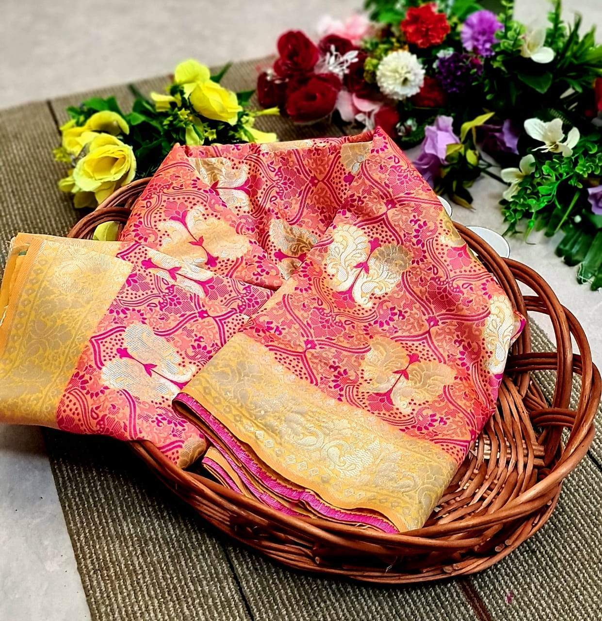 Butterfly Jacquard Silk Saree With Golden Border
