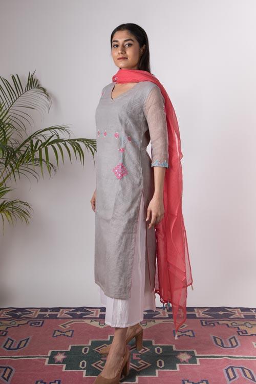 Adira' Hand Embroidered Grey kurta. 2pc set (kurta and dupatta)