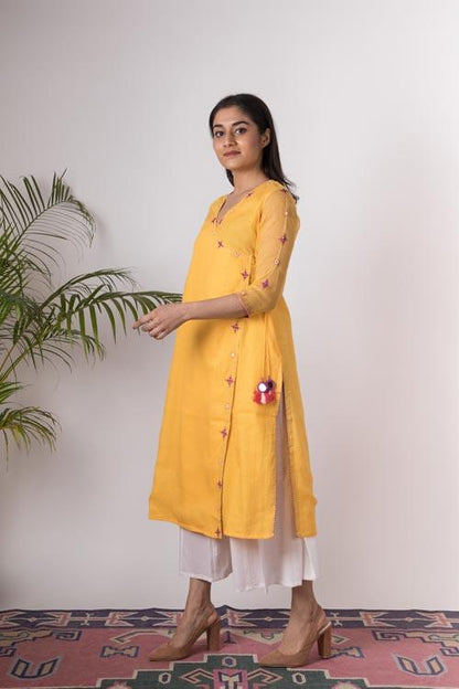 Alisha'Hand Embroidered yellow kotta doriya kurta . 2pc set (kurta and dupatta)