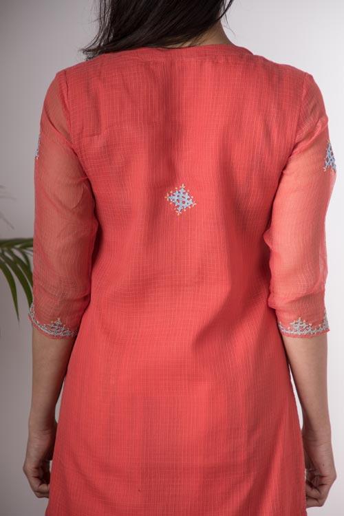 Riya' Hand Embroidered pink kotta doriya kurta. (2pc kurta and dupatta)