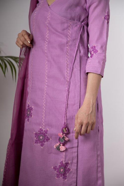Dulari'Hand Embroidered lilac kotta doriya kurta . 2pc set (kurta and dupatta)