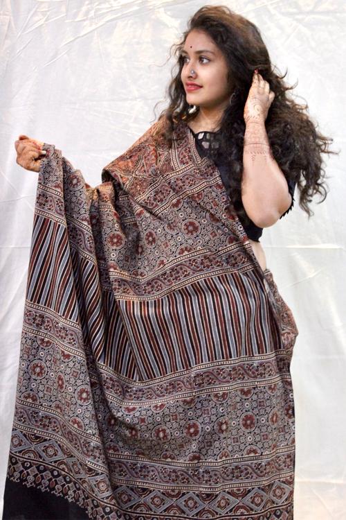 Handblock Printed Natural Dyed Cotton Saree Col-Grey, Black.17