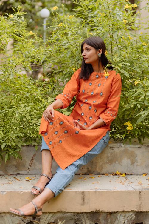 Sunrise' Embroidered Cotton Kurta