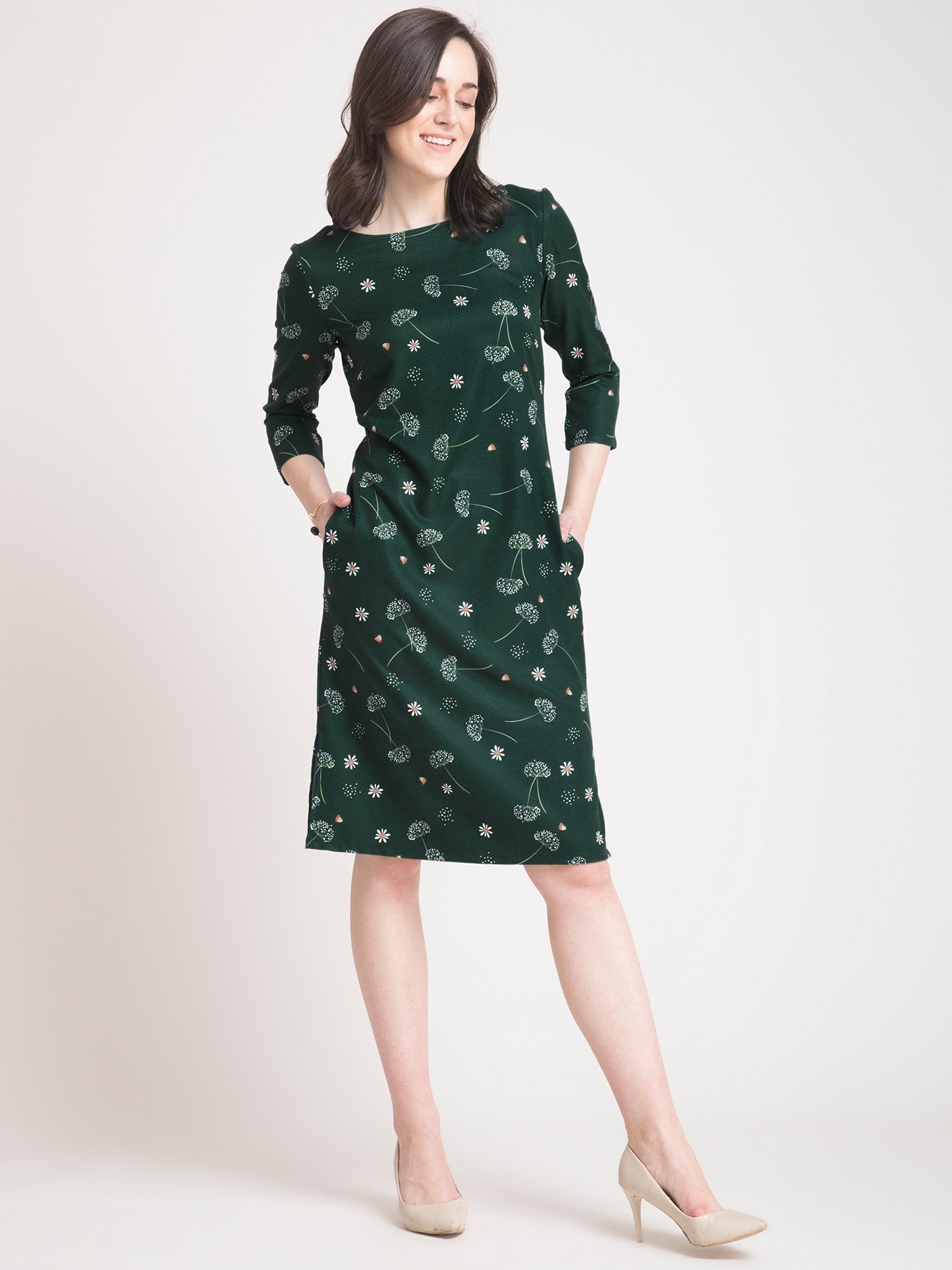 Boat Neck Ditsy Floral Shift Dress - Green and White