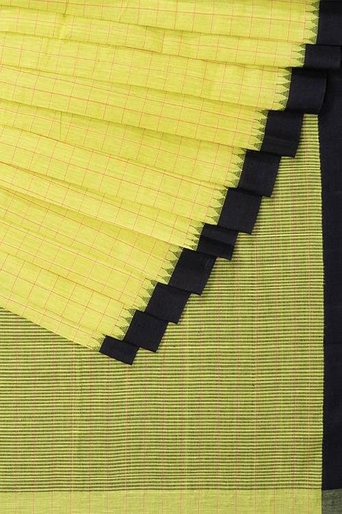 Chitrika Body Check Kuppadam Handspun Handloom saree Green