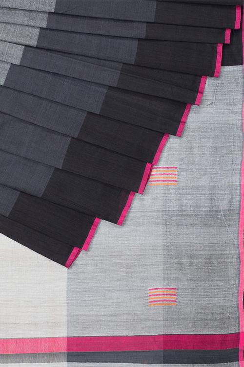 Chitrika Jamdani Radio Cotton And Handspun Handloom Saree Black