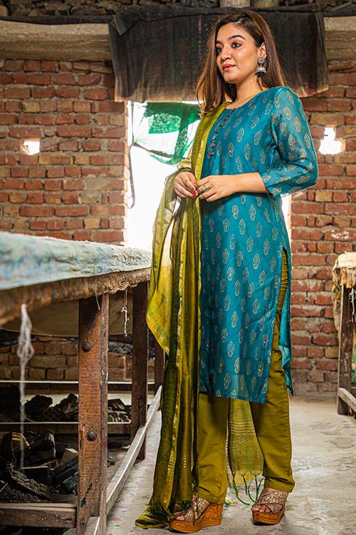 Poorvi : Handblock Printed Chanderi Silk Kurti