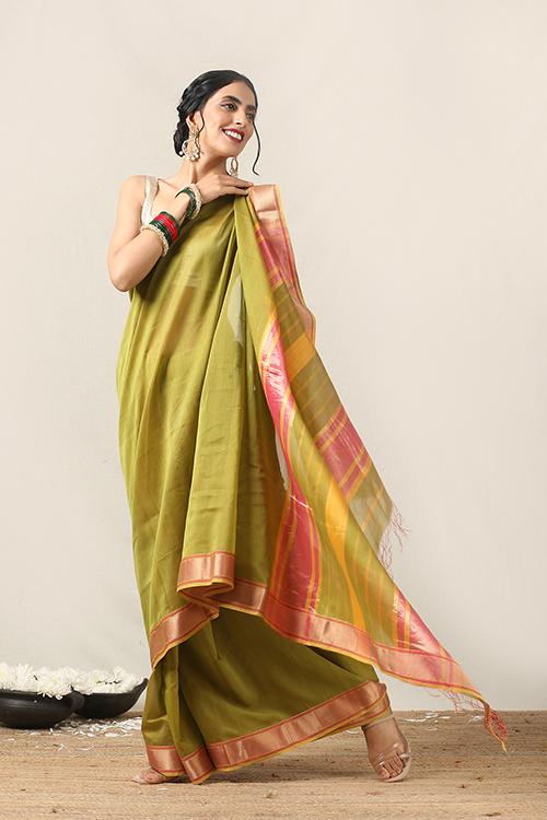 Handweave Maheshwari Handloom Silk Cotton Saree Col- Green with Pink Border , Blouse Colour Rani.