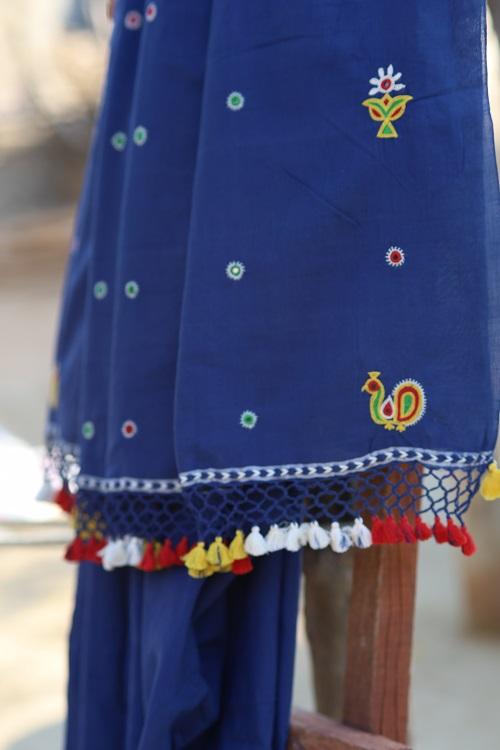 The Kutchi Extra Weft Weaving Cotton Saree Colour - Indigo-2
